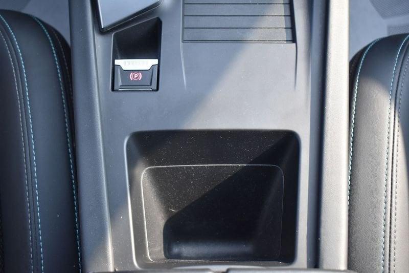 Peugeot 308 308 Hybrid 136 e-DCS6 Allure