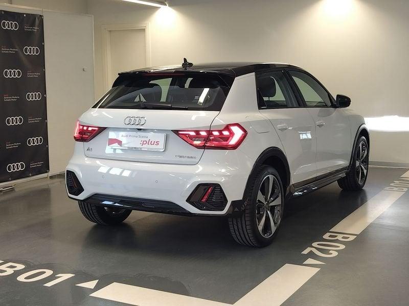 Audi A1 A1 allstreet 30 1.0 tfsi Identity Contrast 116cv s tronic