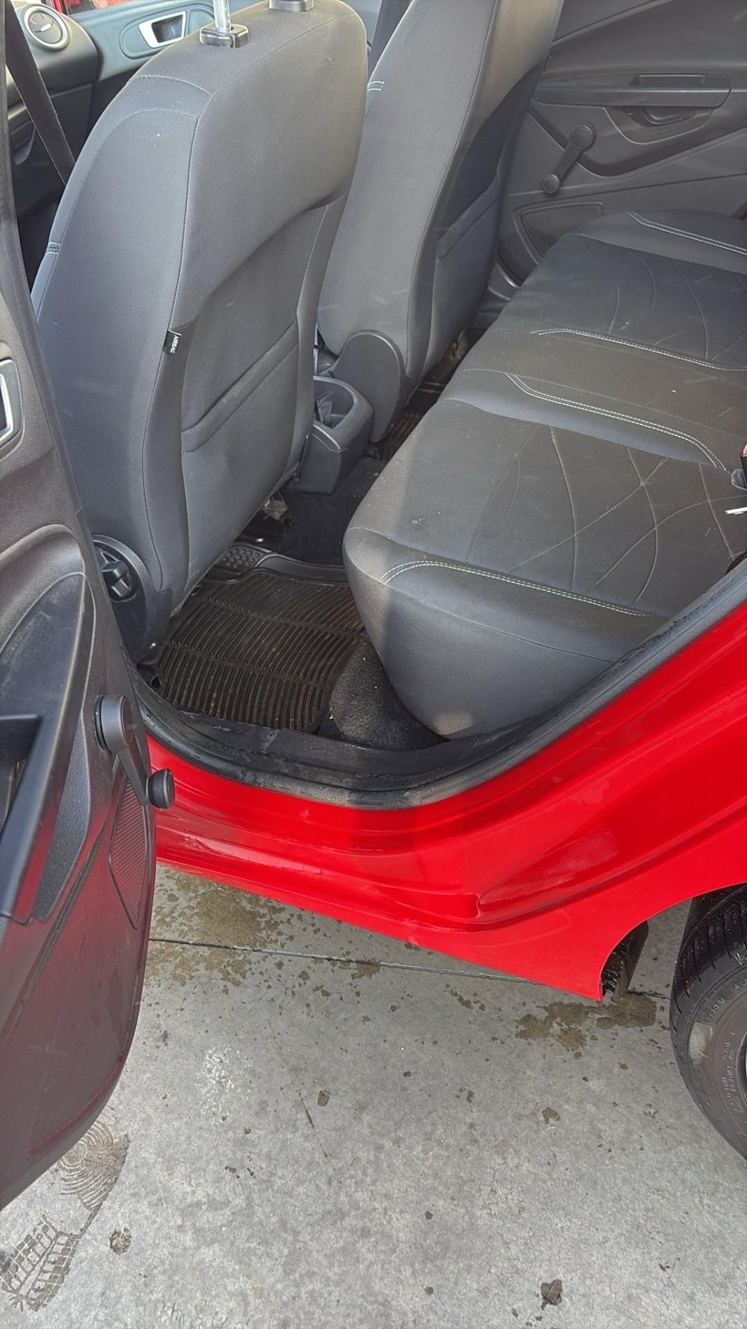 Ford Fiesta 1.0 80CV 3 porte Titanium