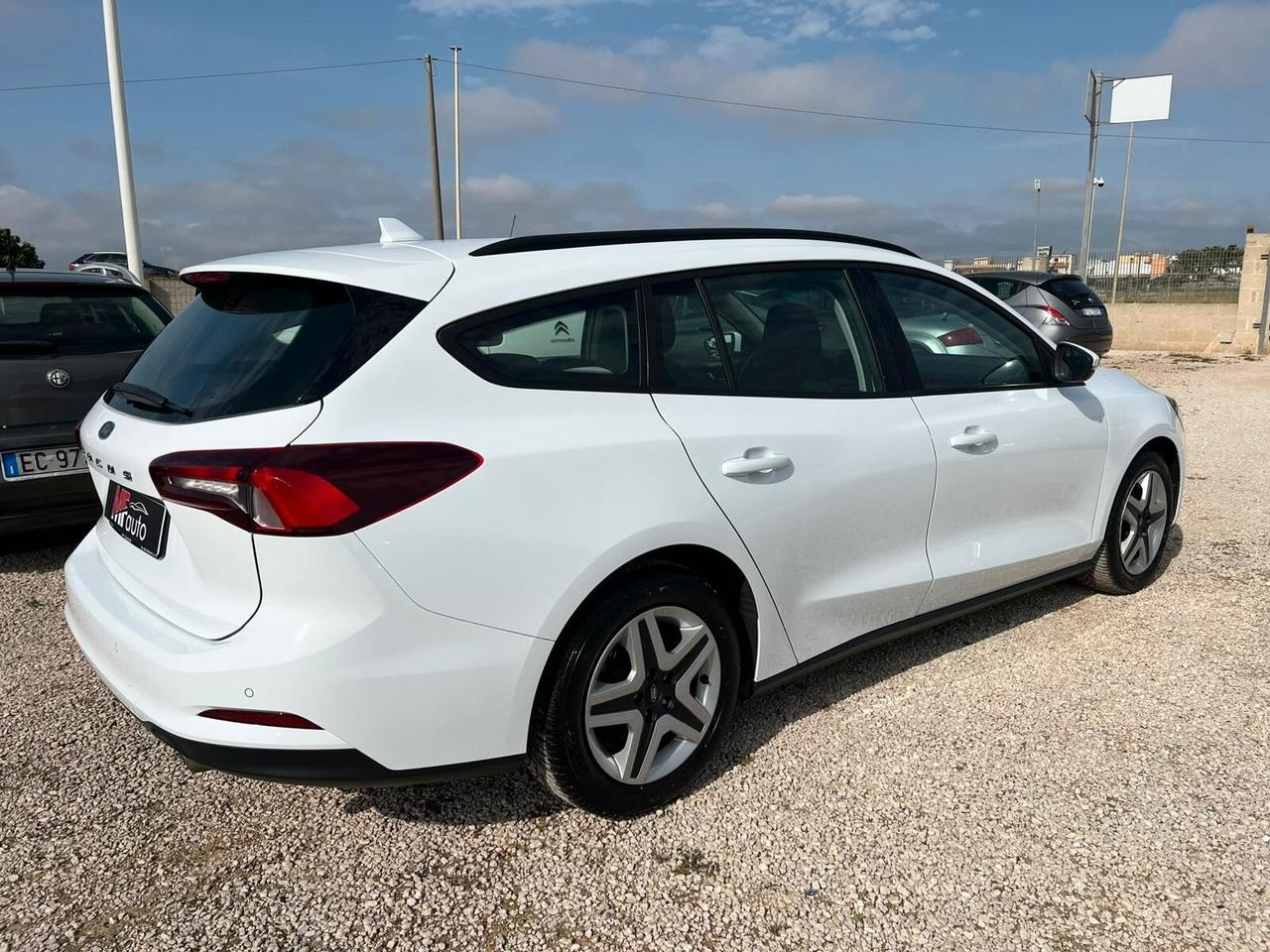 Ford Focus 1.5 120 cv Restyling 2022 NAVI PARK LED