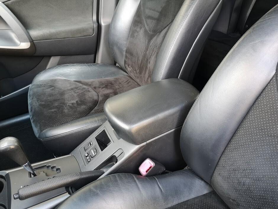 Toyota RAV 4 RAV4 Crossover 2.2 D-4D 150 CV DPF Exclusive