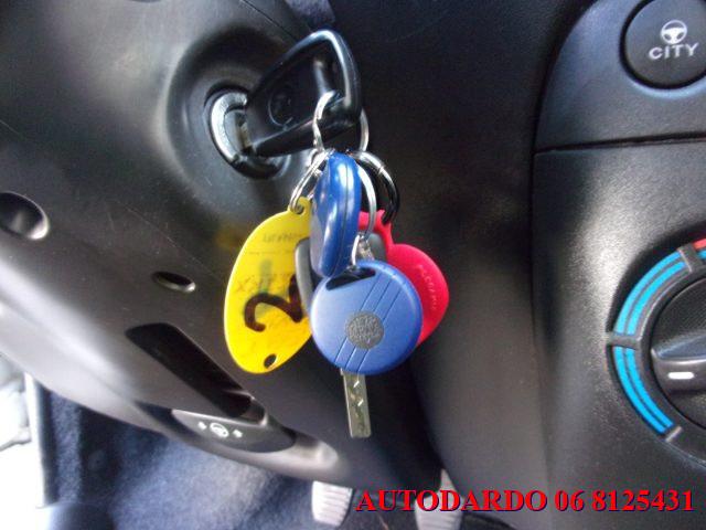FIAT Punto Classic 1.2 5 porte Natural Power Active