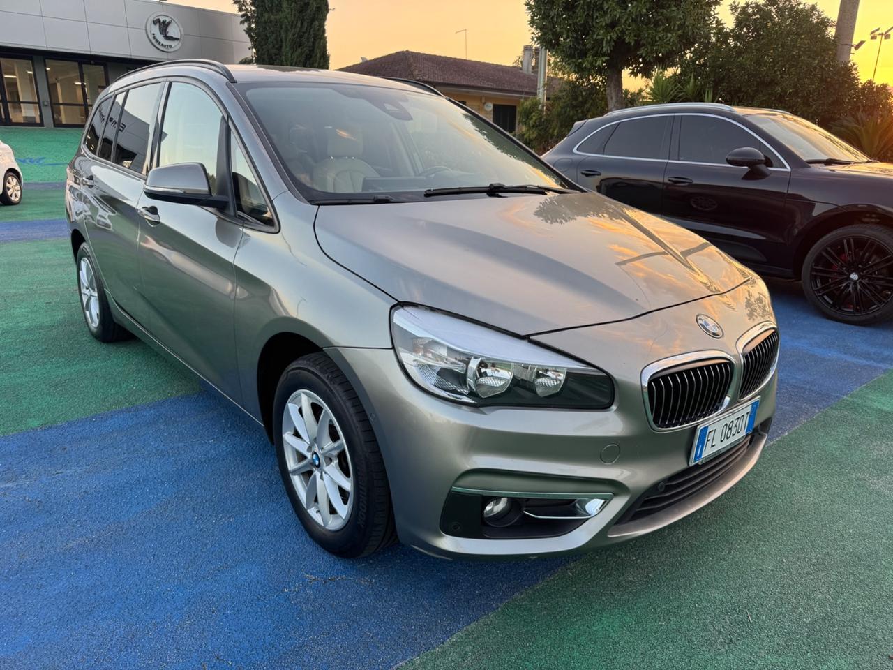 Bmw 2er gran Tourer 216d luxury 7 POSTI