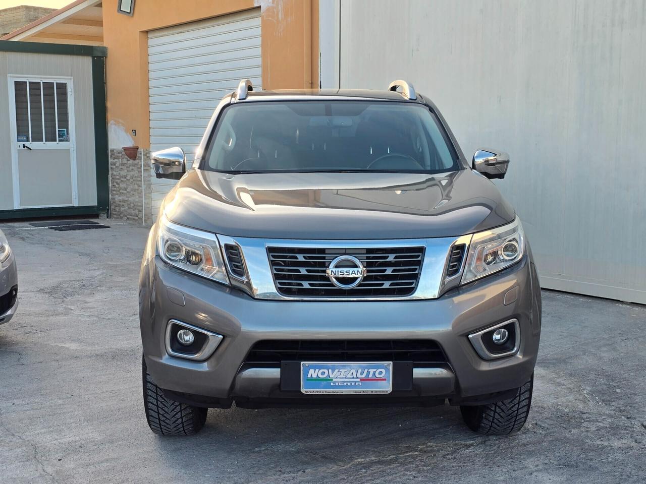 Nissan Navara 2.3 dCi 190cv