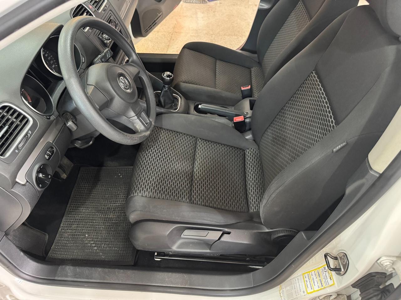 Volkswagen Golf 1.6 TDI 105 cv. 5p. Highline OK NE