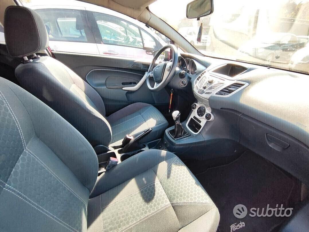 Ford Fiesta 1.4 3 porte Bz.- GPL casa madre Titanium