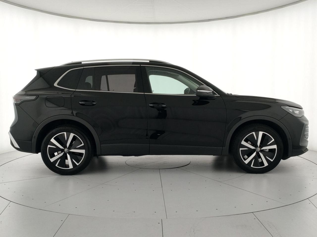 Volkswagen Tiguan 1.5 etsi elegance 150cv dsg
