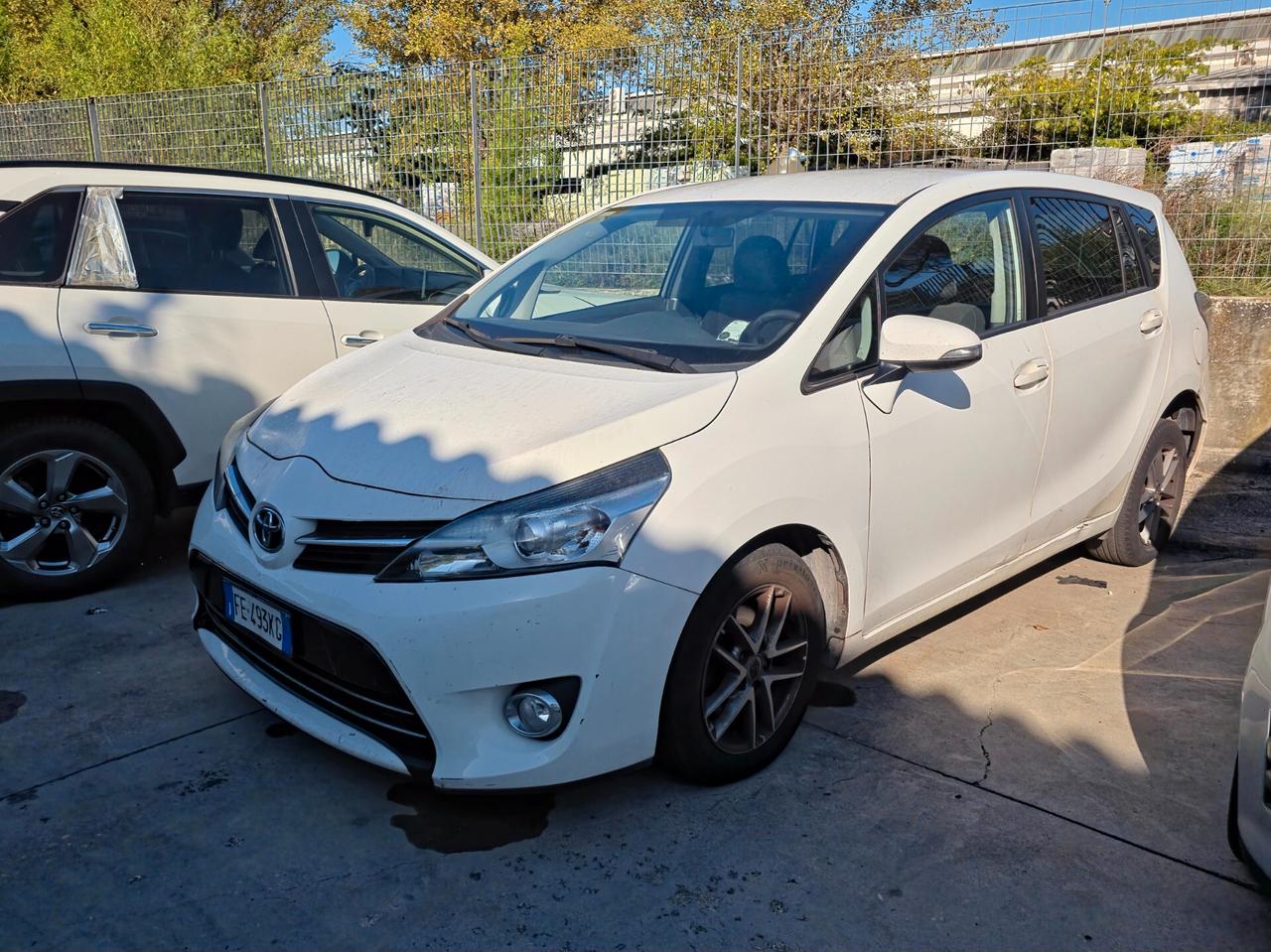 Toyota Verso 1.6 D-4D Style 2016-E6 Manuale Motore da Rivedere!