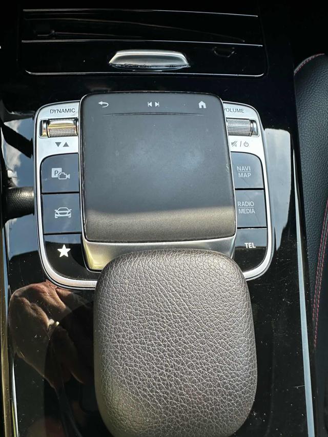 MERCEDES-BENZ CLA 180 d Automatic Premium OK NEOPATENTATO