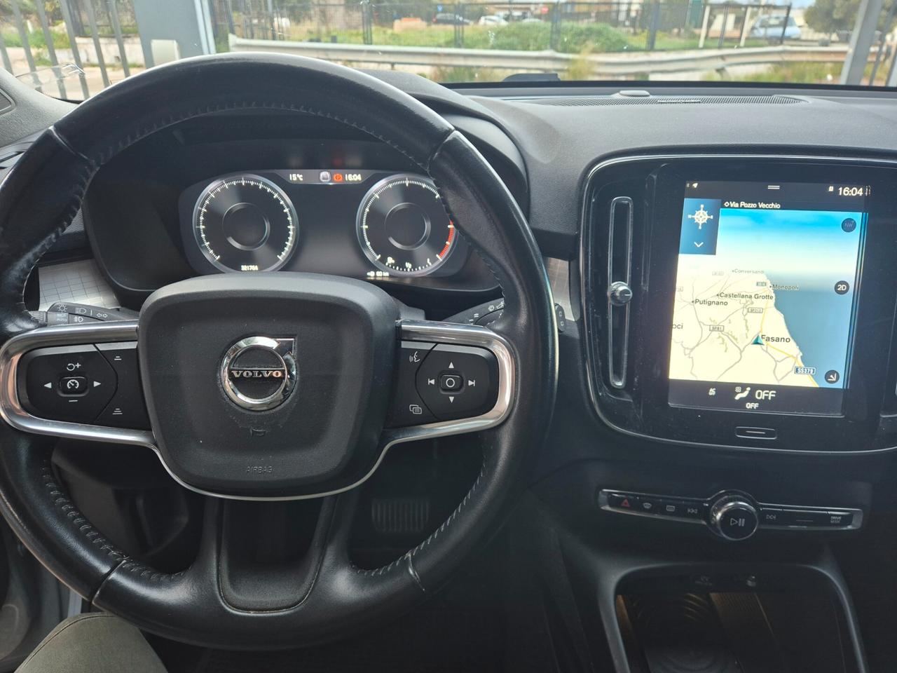 Volvo XC40 D4 AWD Geartronic R-design