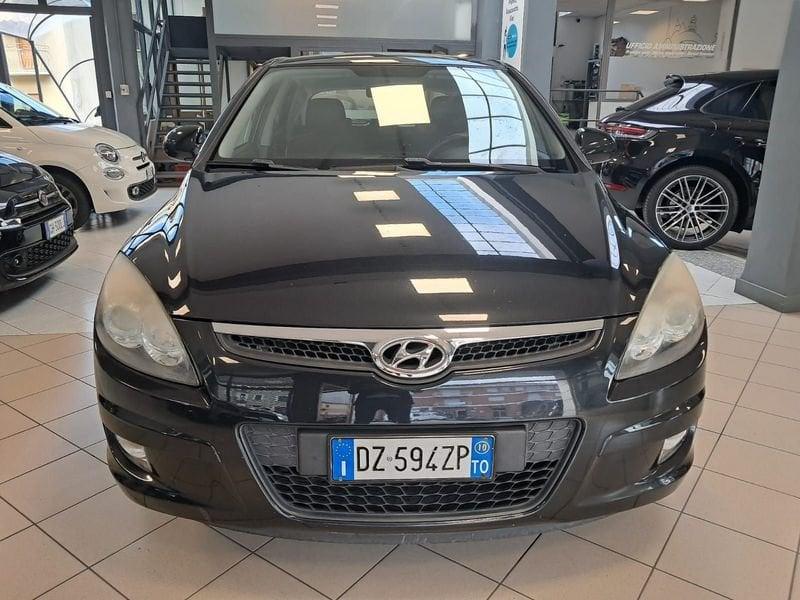 Hyundai i30 i30 1.4 16V 109CV BlueDr. GPL Act. Spec.