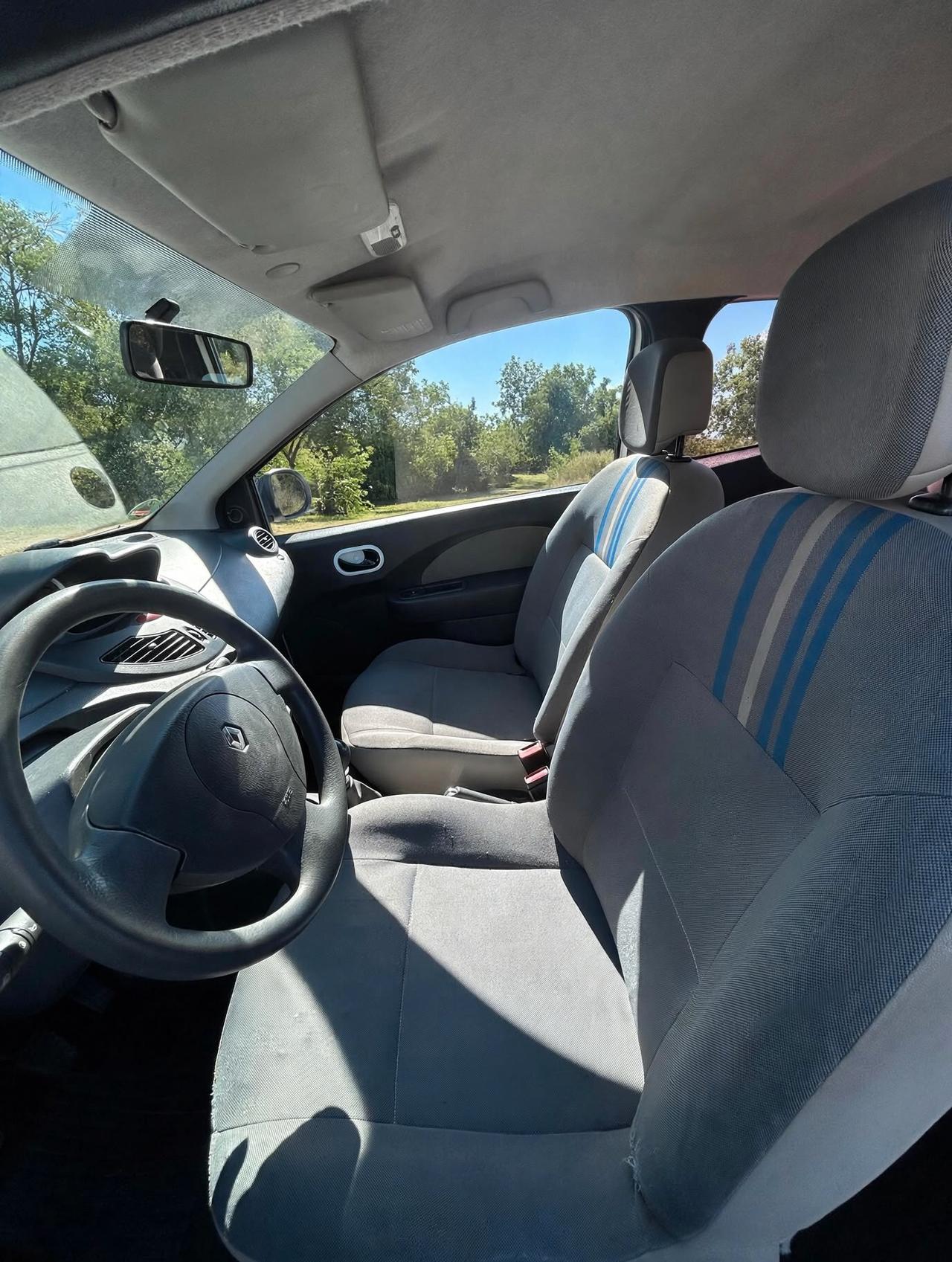 Renault Twingo 1.6 16V RS Light
