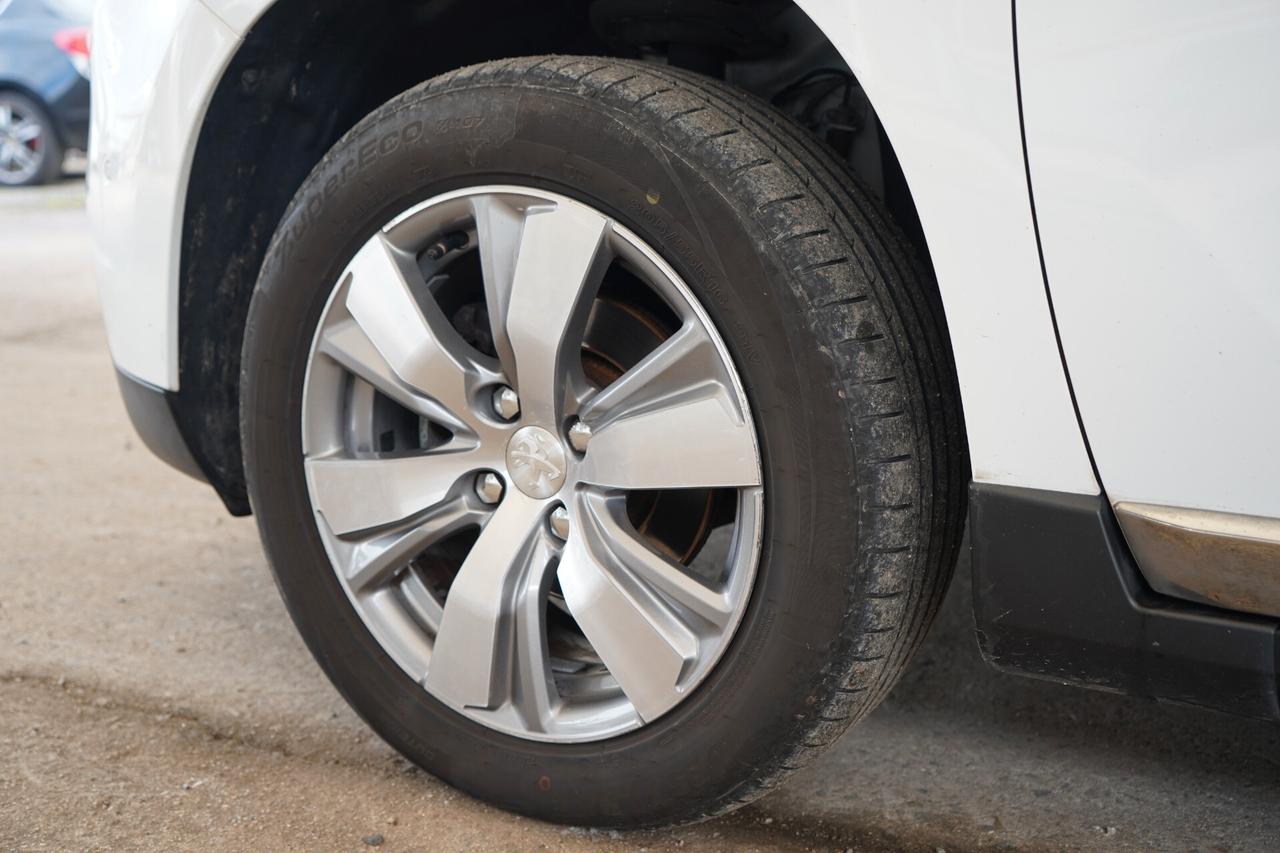 Peugeot 2008 1.6 e-HDi 92 CV ETG6 Allure