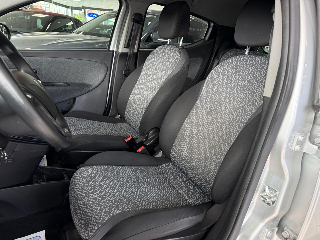 Lancia Ypsilon 1.2 69 CV GPL Ecochic Elefantino Blu
