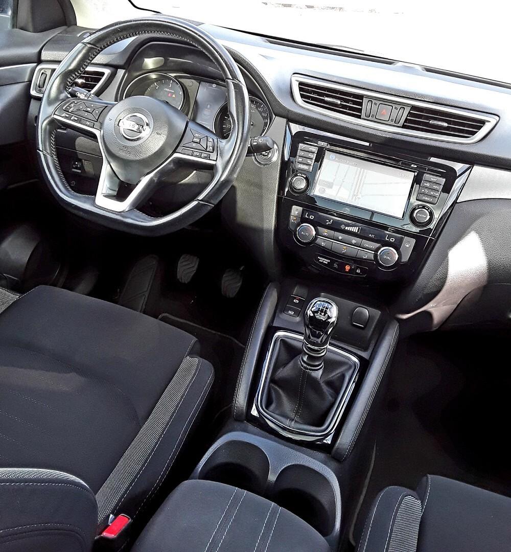 NISSAN QASQHAI 1.5 dci TEKNA Autocarro