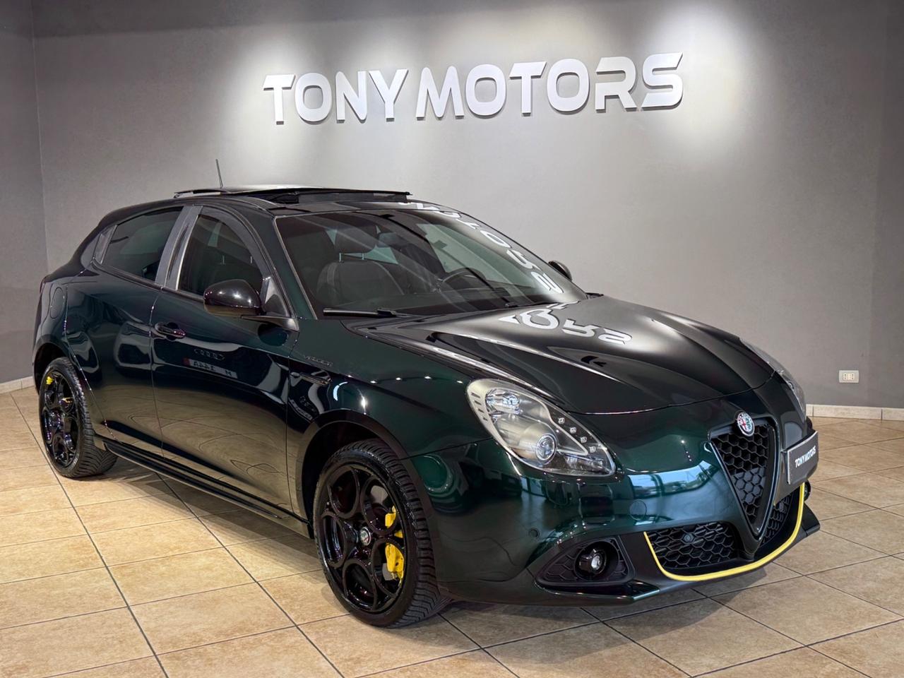 Alfa Romeo Giulietta 1.6 JTDm 120 allestimento VELOCE verde Visconti