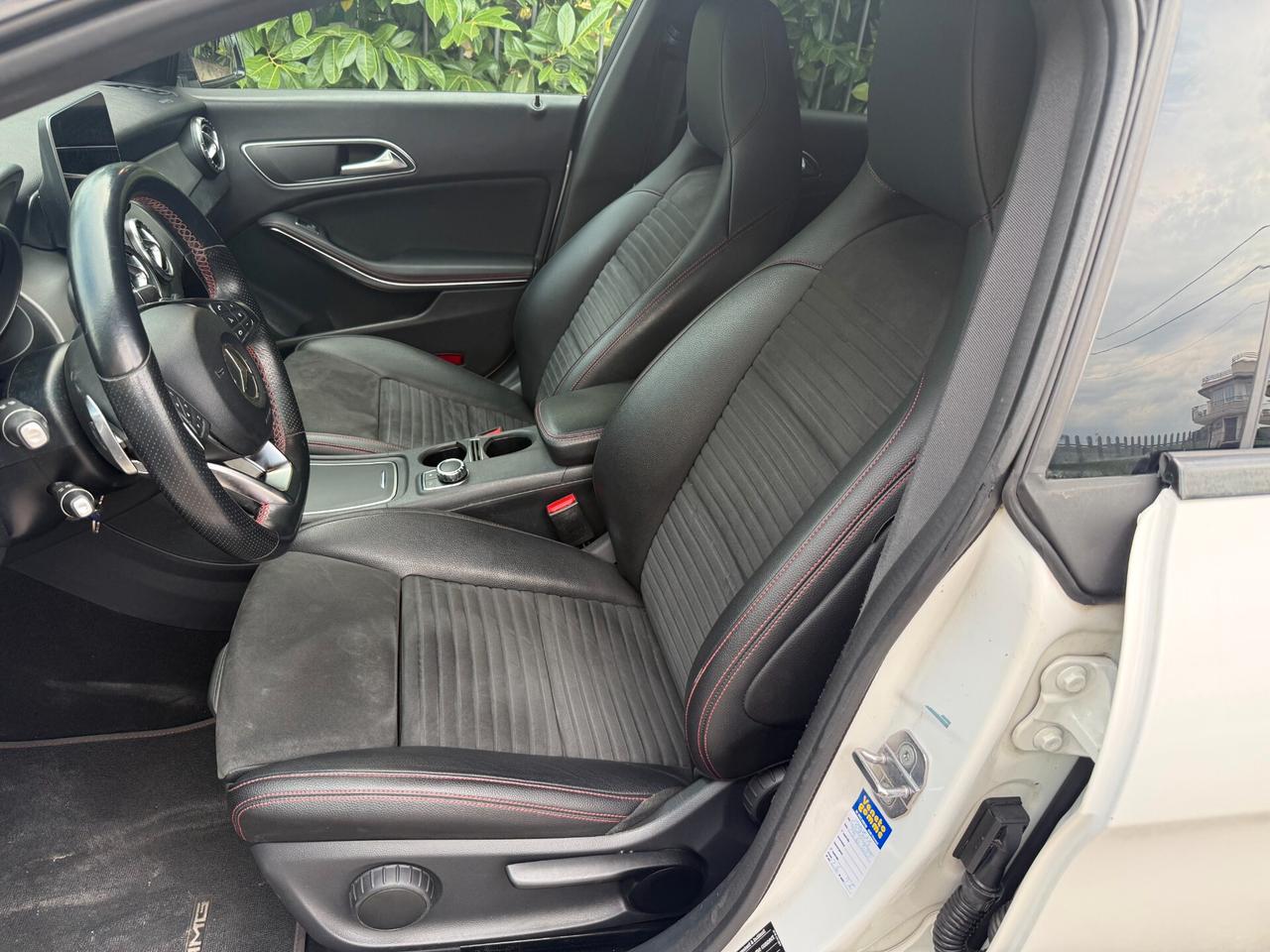 Mercedes CLA 200d SW 4Matic Automatic Premium AMG - 2019