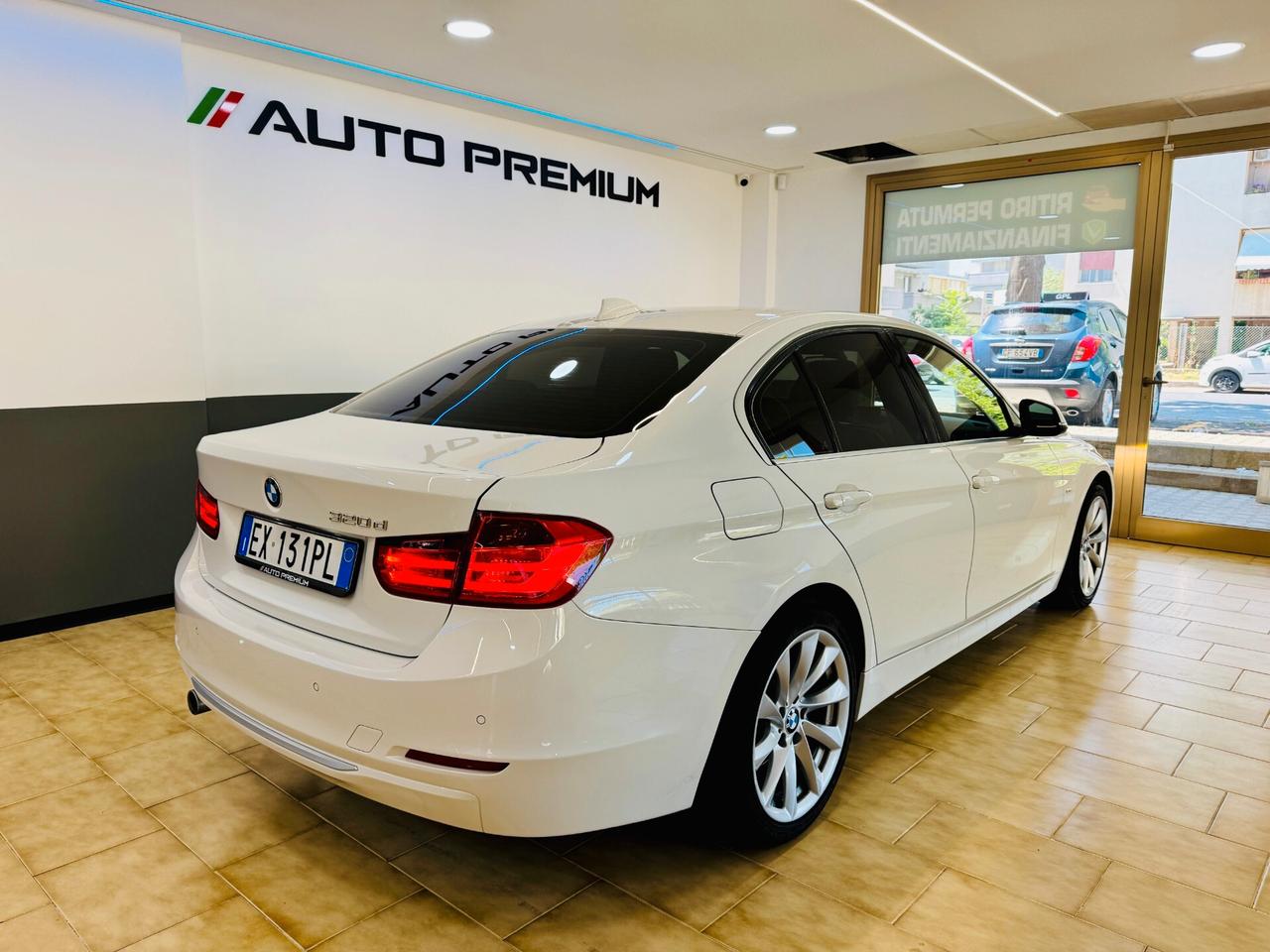 BMW 320d 184Cv - 2014 NaviPRO / LED / Automatica
