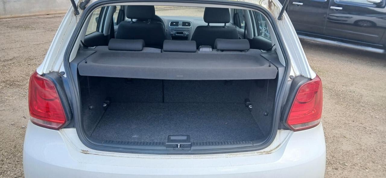 Volkswagen Polo 1.2 TDI Comfortline - 2014