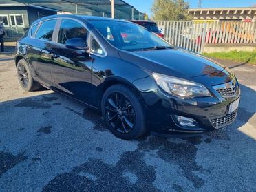 Opel Astra Astra IV 2010 5p 1.6 turbo Cosmo S 180cv