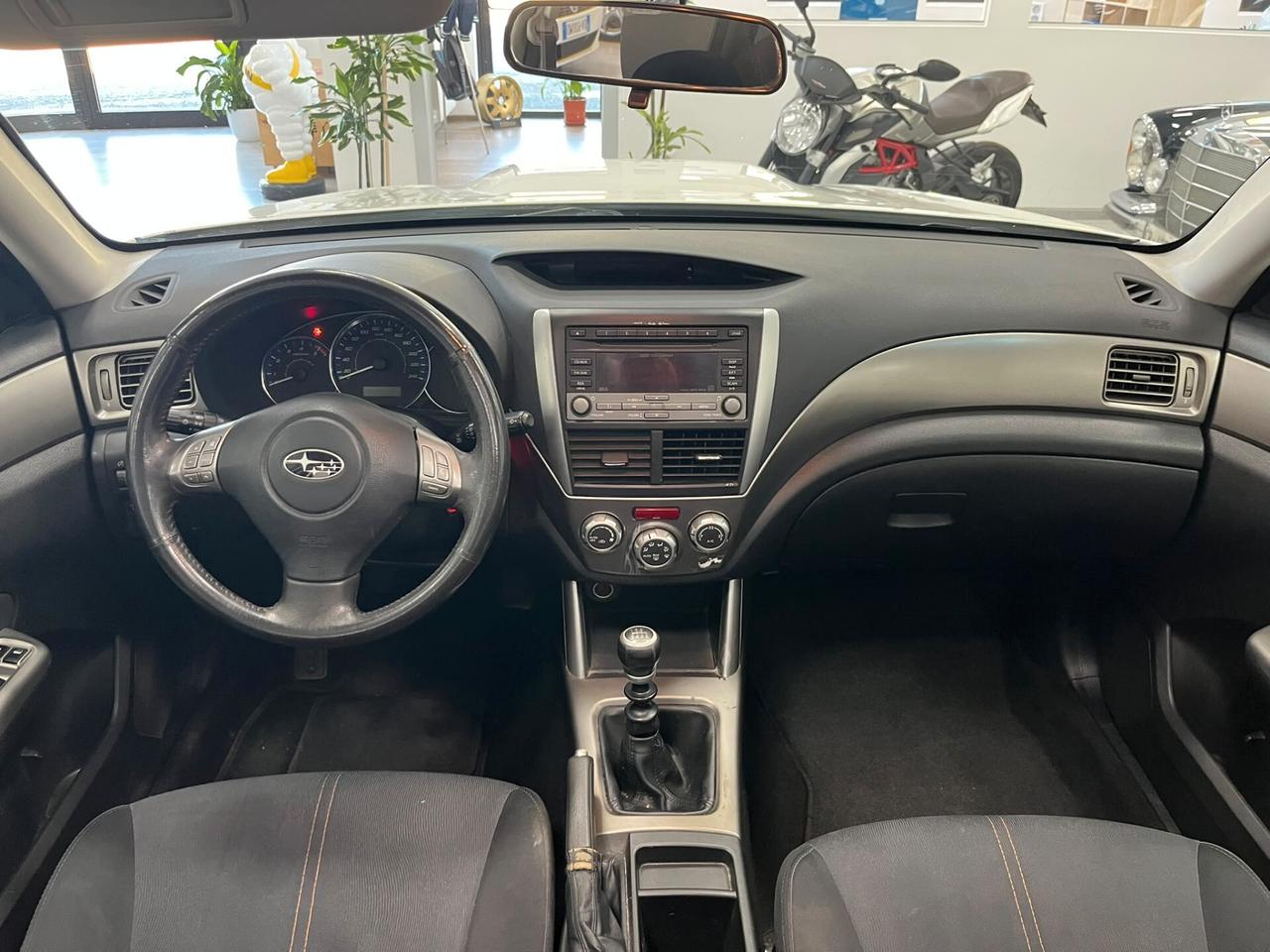 Subaru Forester 2.0d X 6mt