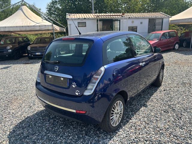 Lancia Ypsilon 1.2 Argento
