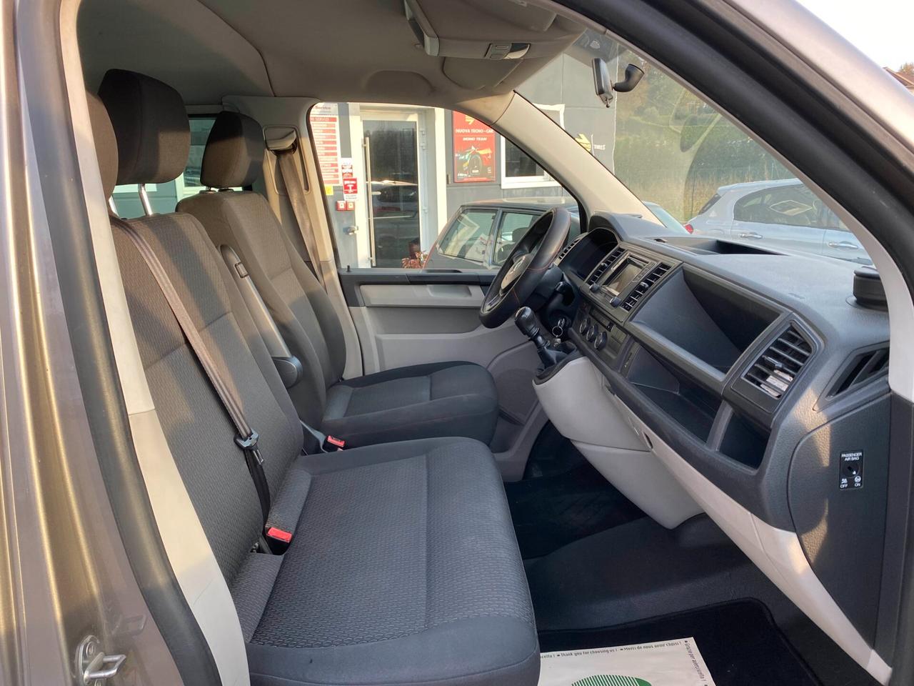 Volkswagen Transporter 2.0 TDI PC Kombi