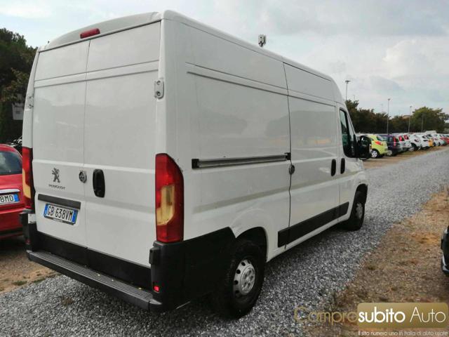 PEUGEOT Boxer 330 2.2 BlueHDi 140 S&S + IVA 22%