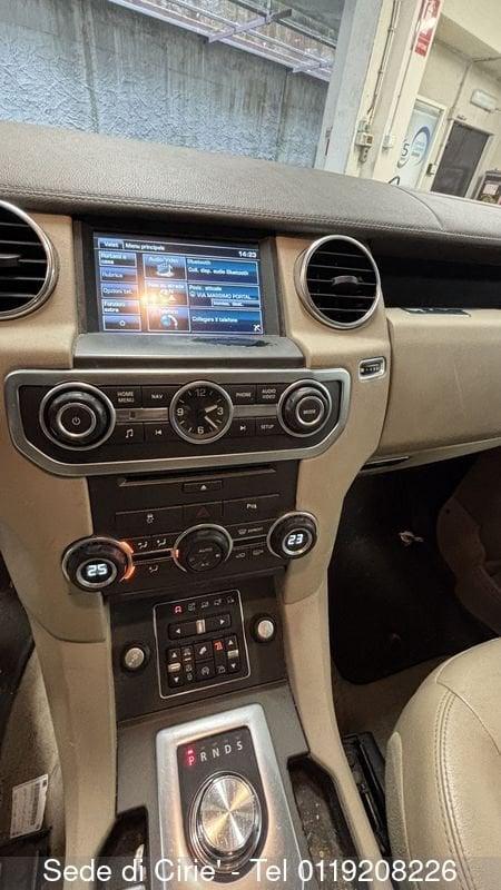 Land Rover Discovery 4 3.0 TDV6 HSE