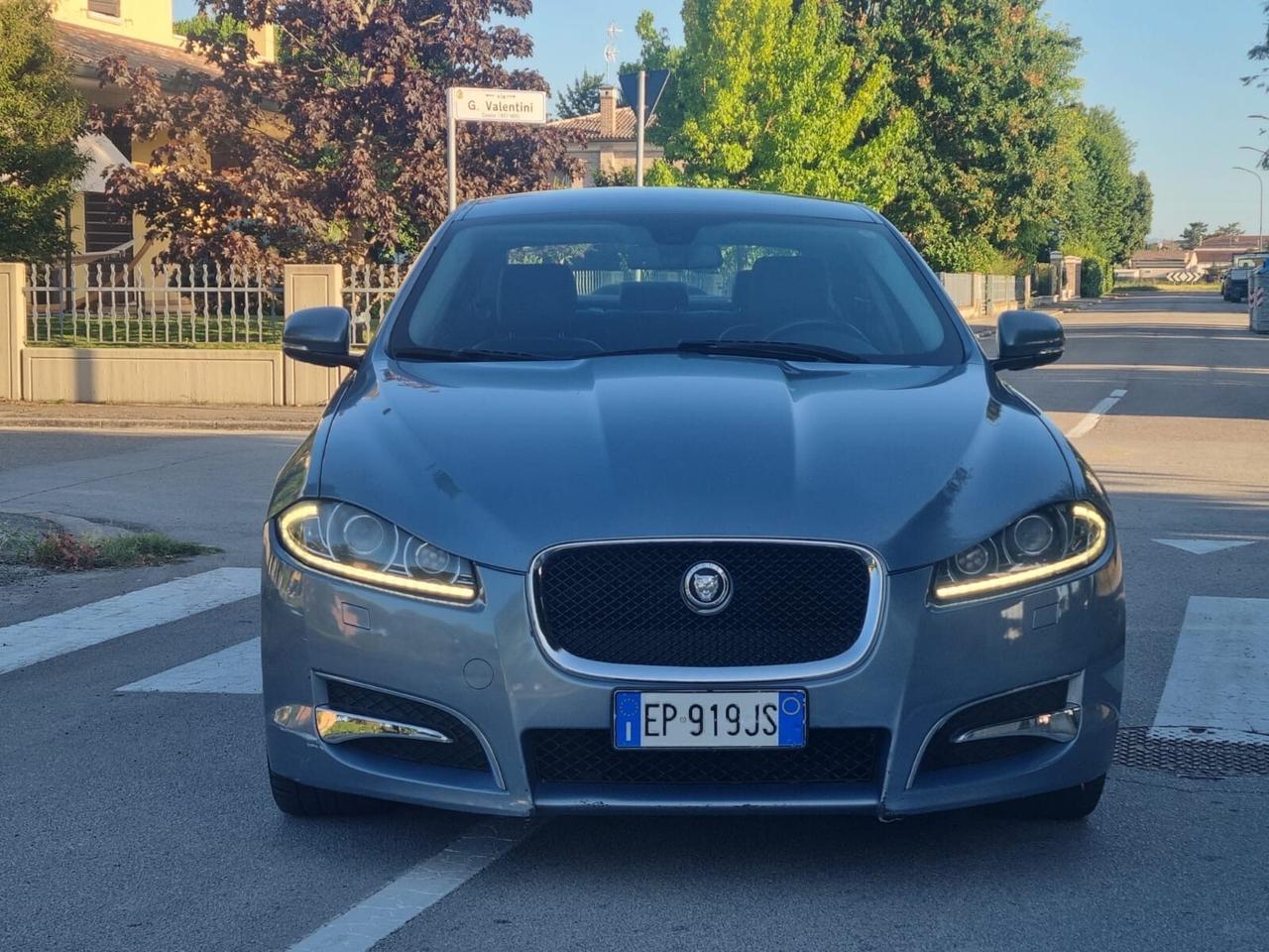 Jaguar XF 2.2 D 200 CV Luxury MOTORE NUOVO