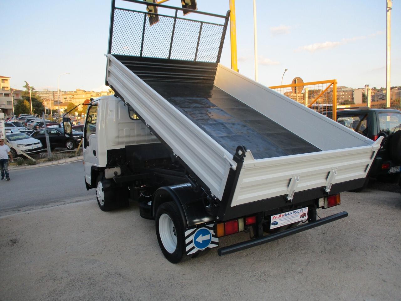 ISUZU NPR RIBALTABILE TRILATERALE MOLTO BELLO 2003
