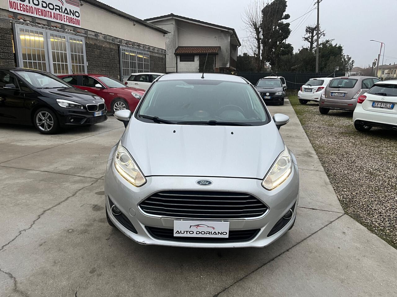 Ford Fiesta 1.5 TDCi 75CV 5 porte Titanium