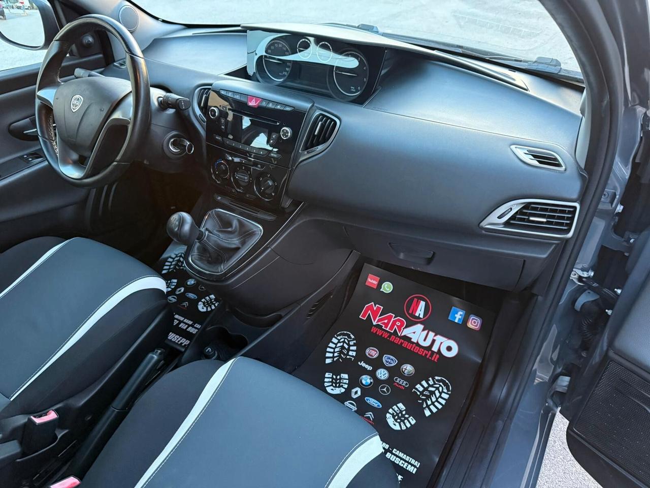 Lancia Ypsilon 1.3 MJT 95 CV Platinum 78000km