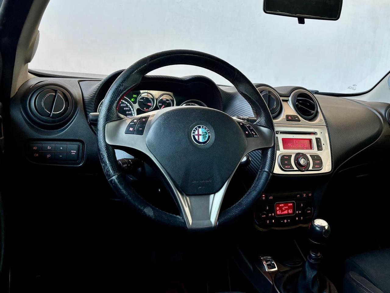 Alfa Romeo MiTo 1.4 T 155 CV Distinctive Sport Pack