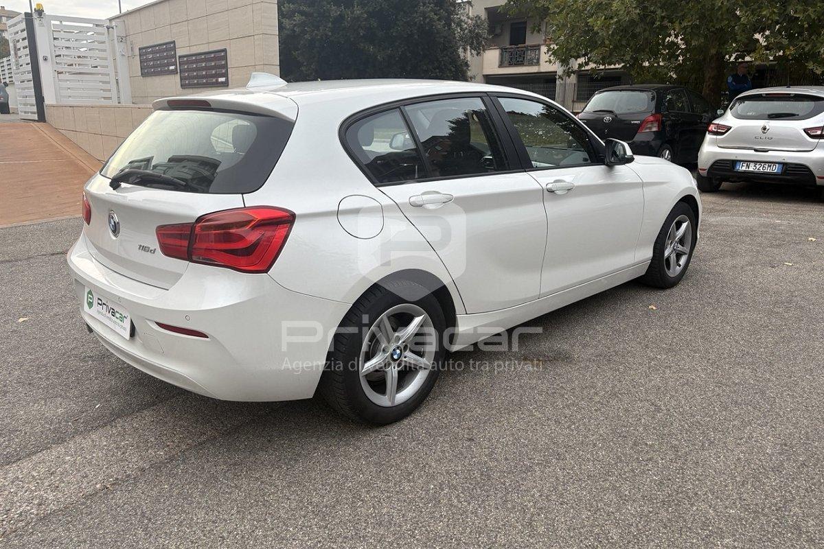 BMW 116d 5p. Advantage