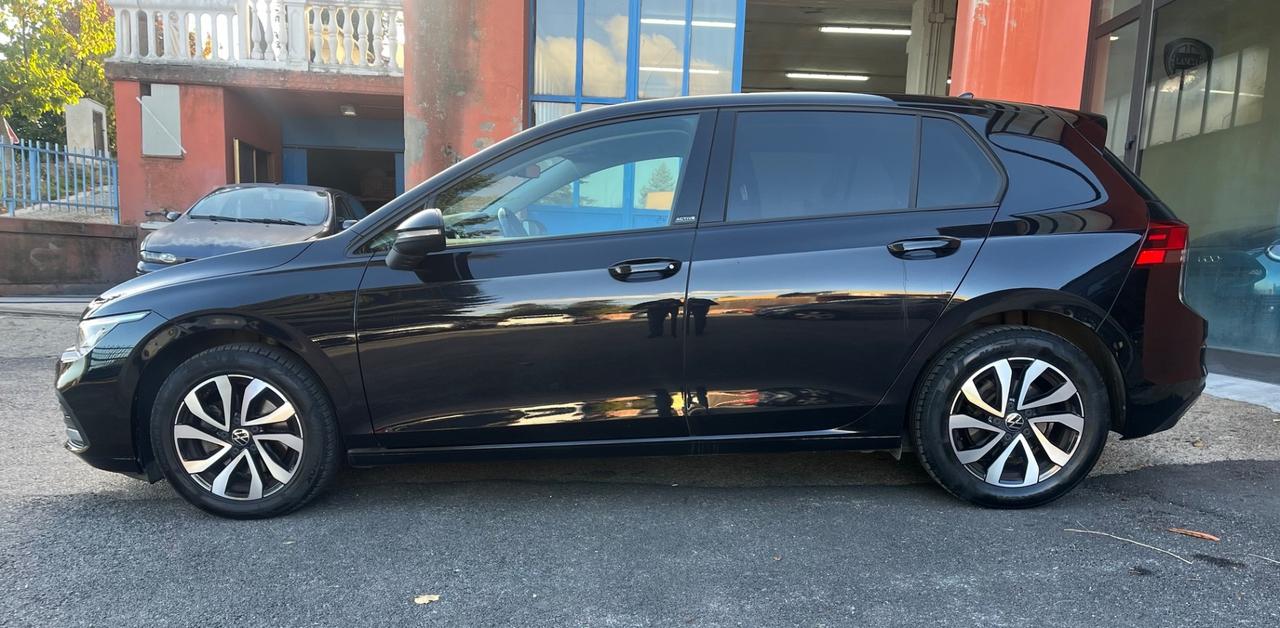 Volkswagen Golf 1.5 TSI ACT Style-solo km45900-