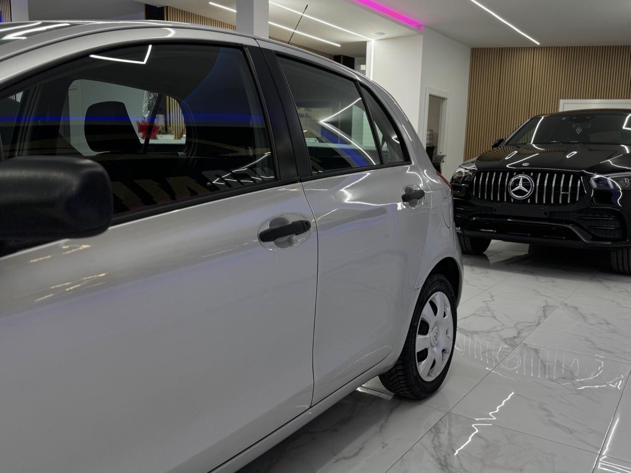 Toyota Yaris 1.0 69Cv Full Optional