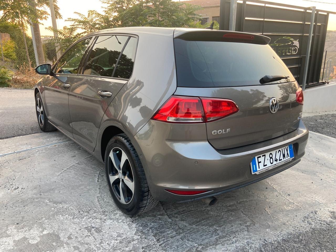 Volkswagen Golf VII 1.6 TDI Highline (KM Cerificati)