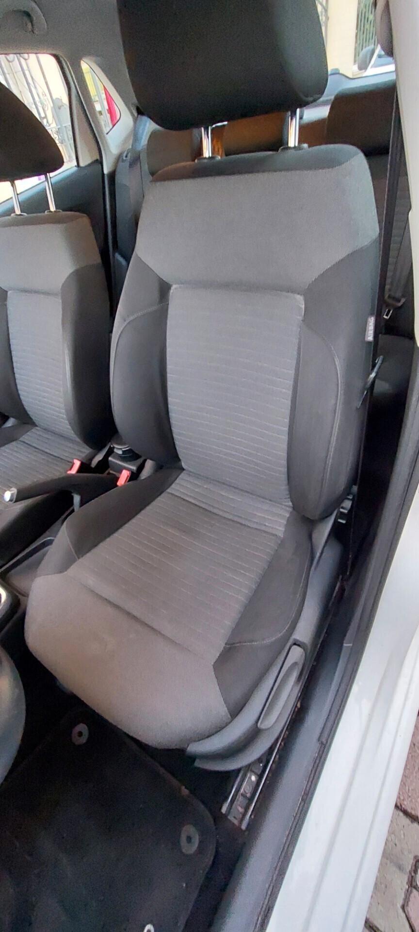 POLO 1,2 DIESEL 75 CV X NEOPATENTATI TELEFONO BLUETOOTH GOMME NUOVE IMPECCABILE