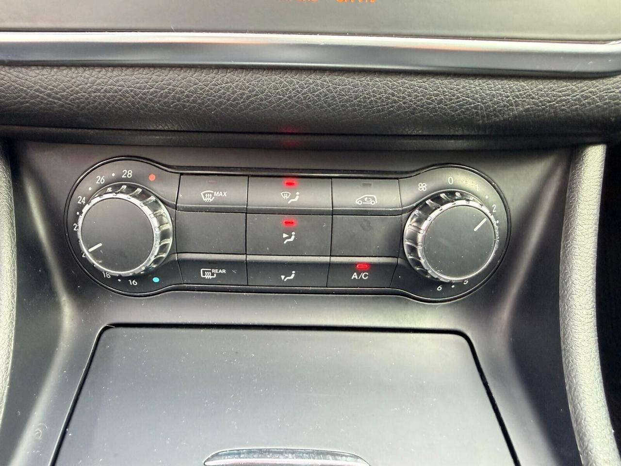 Mercedes-benz GLA 200d AUTOM/TETTO APRIBILE