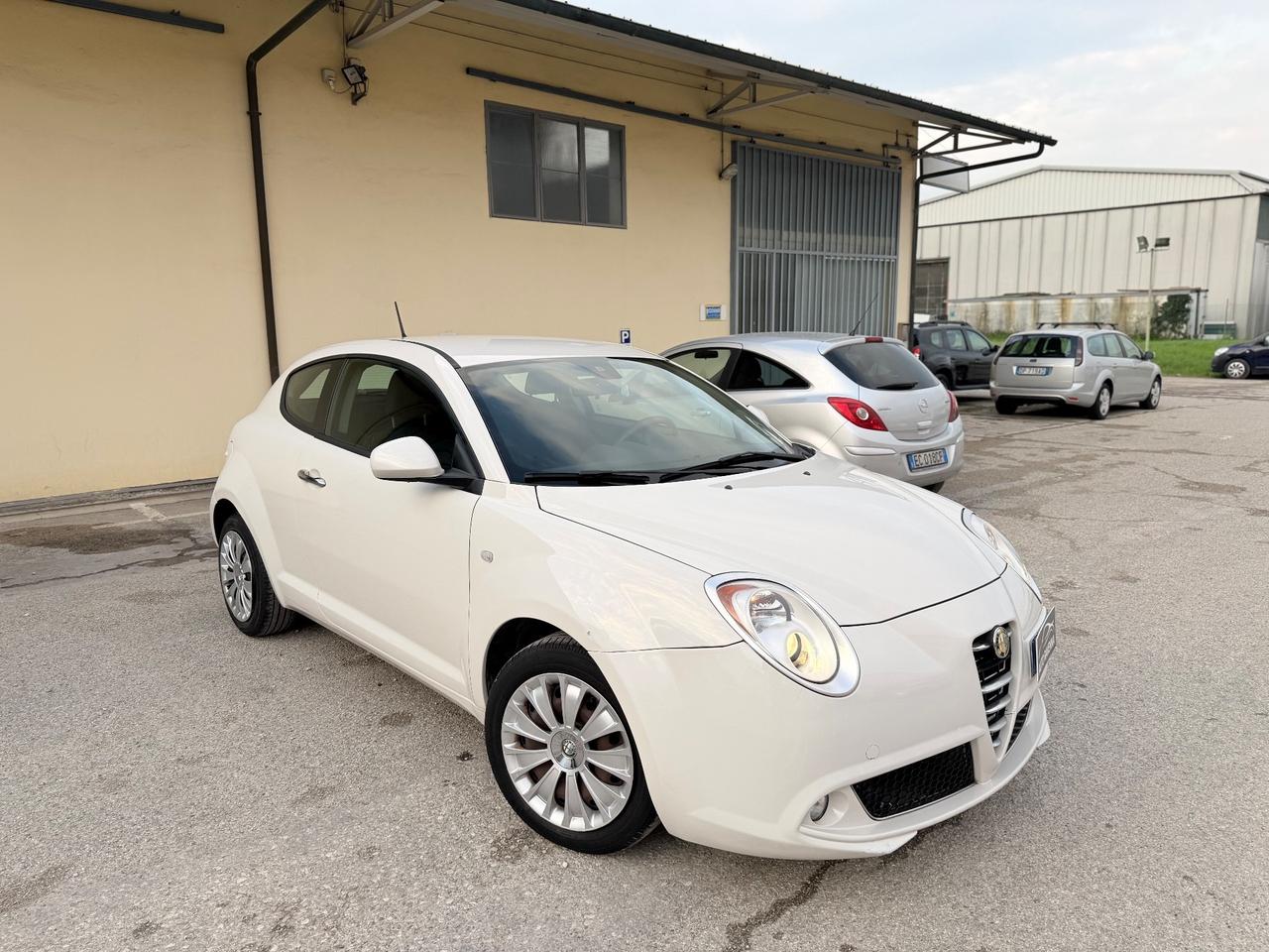Alfa Romeo MiTo 1.4 78 CV Distinctive Sport Pack