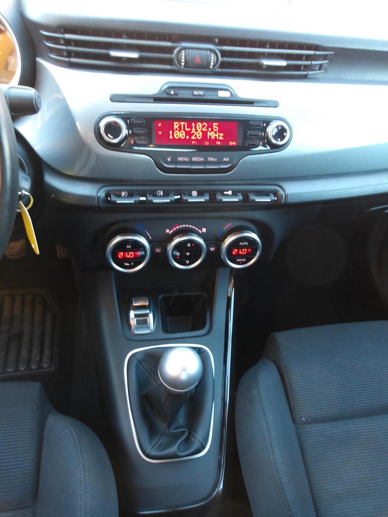 Alfa Romeo Giulietta 1.6 jtdm(2) Giulietta Distinctive