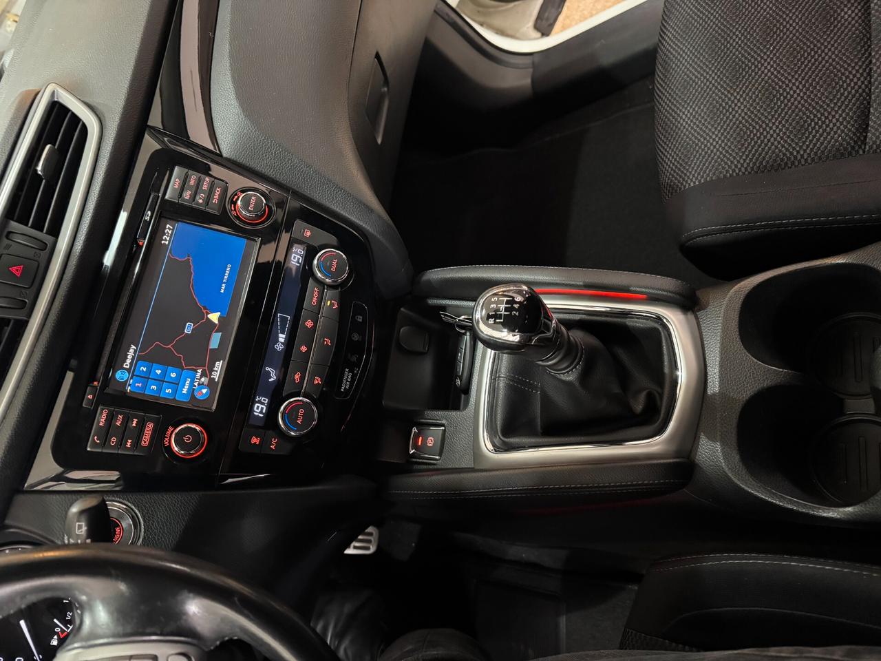 Nissan Qashqai 1.5 dCi 110 cv. Tekna TETTO-NAVIGATORE