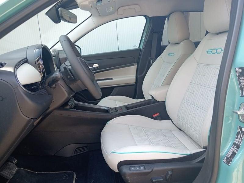 FIAT 600 1.2 Hybrid 145cv La Prima