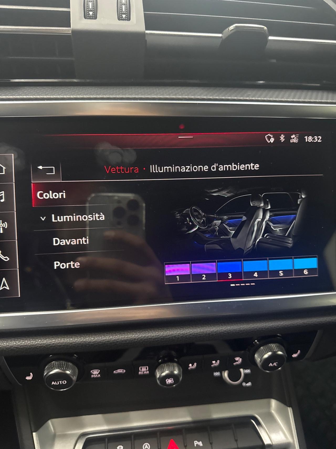 Audi Q3 2.0 TDI 150 CV Sport