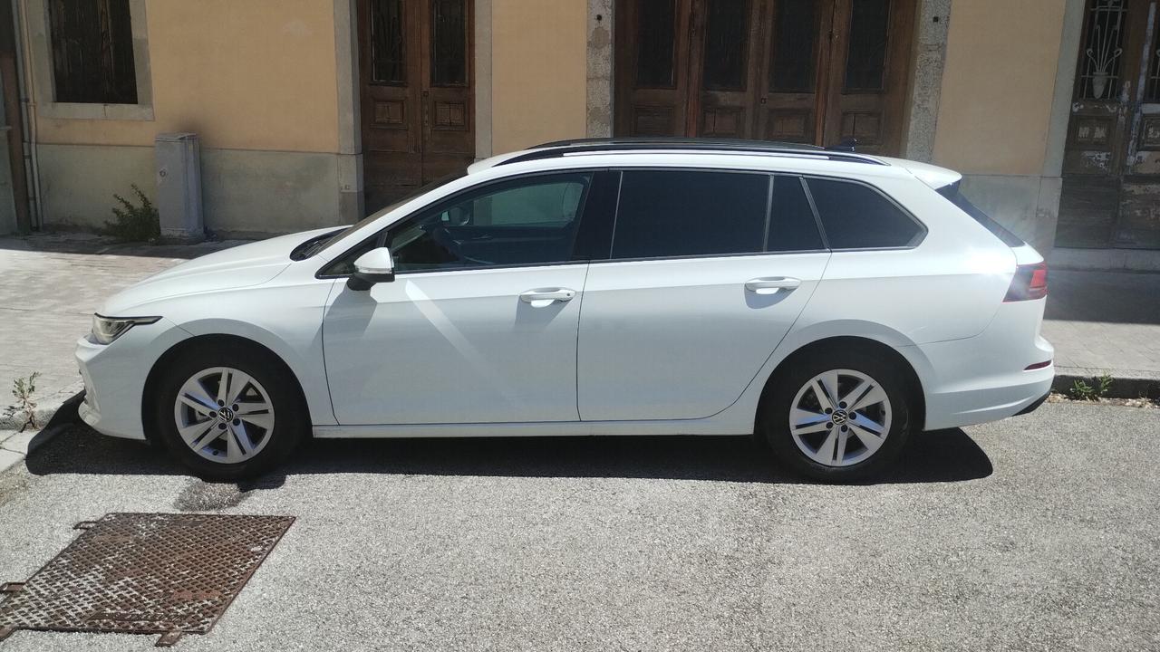 Volkswagen Golf Variant 1.5 TSI 115 CV ACT Life