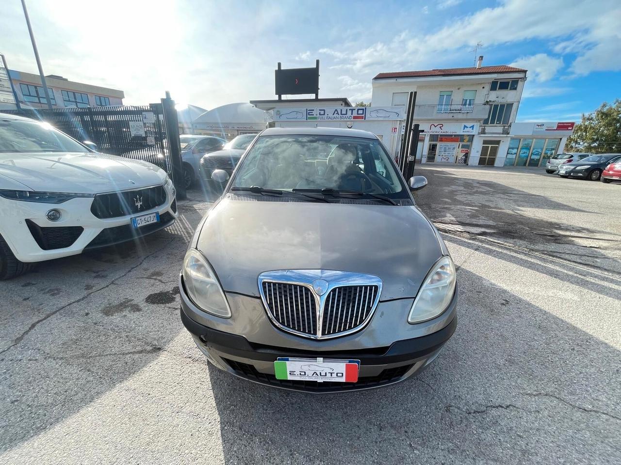 Lancia Ypsilon 1.3 Multijet 16V Platino