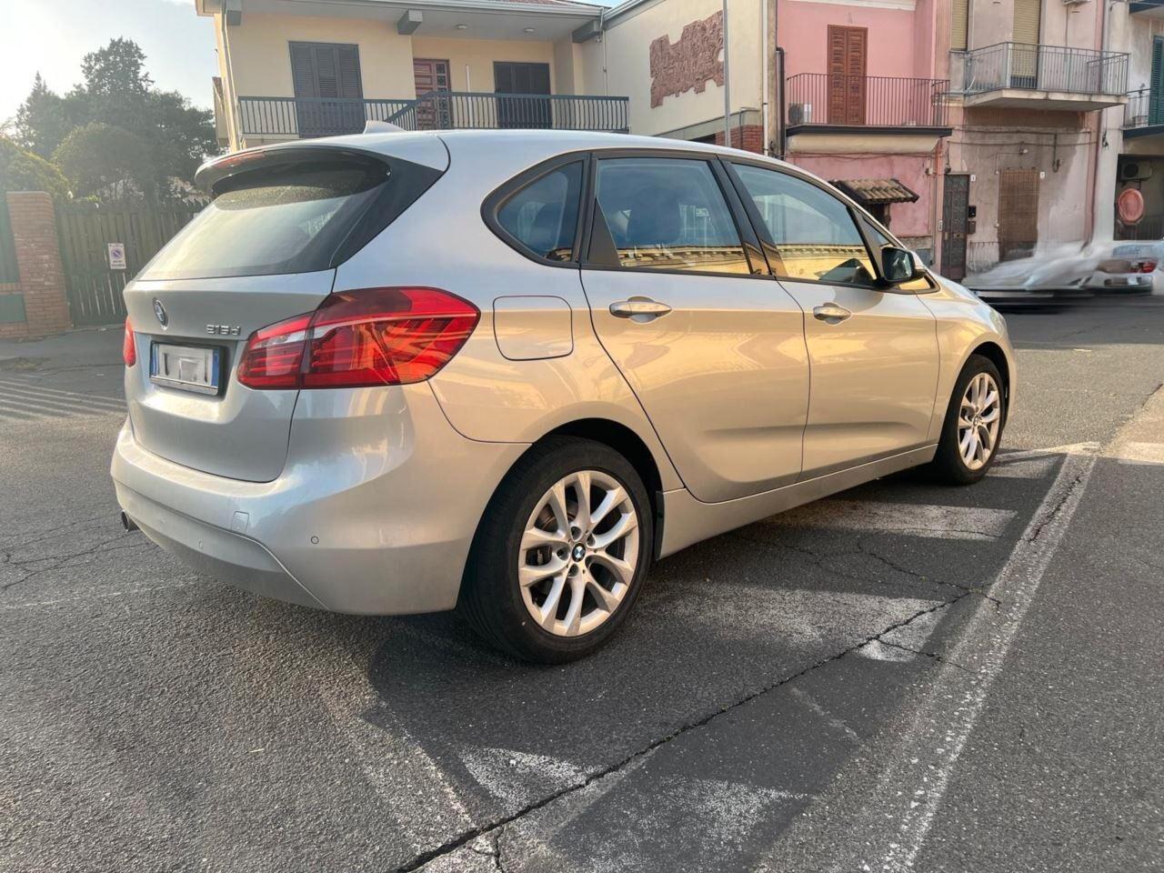 Bmw 2er Active Tourer 216d Active Tourer Advantage