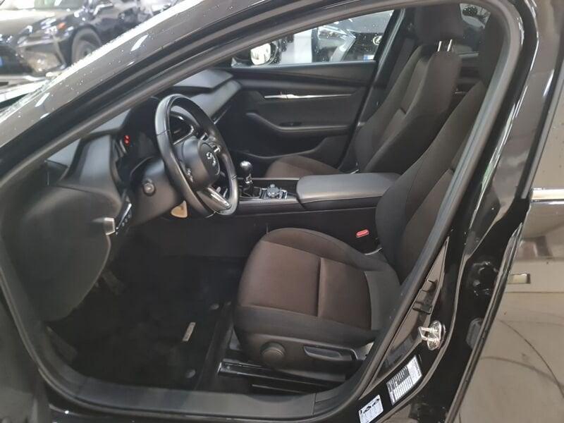 Mazda Mazda3 Mazda3 2.0L e-Skyactiv-G M Hybrid Evolve