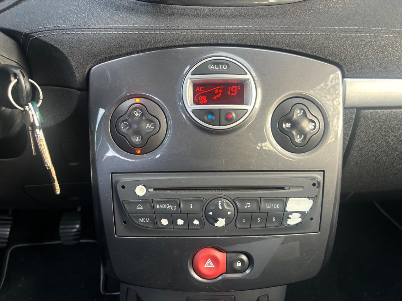 Renault Clio 1.2 16V TCE 100CV 5 porte Luxe